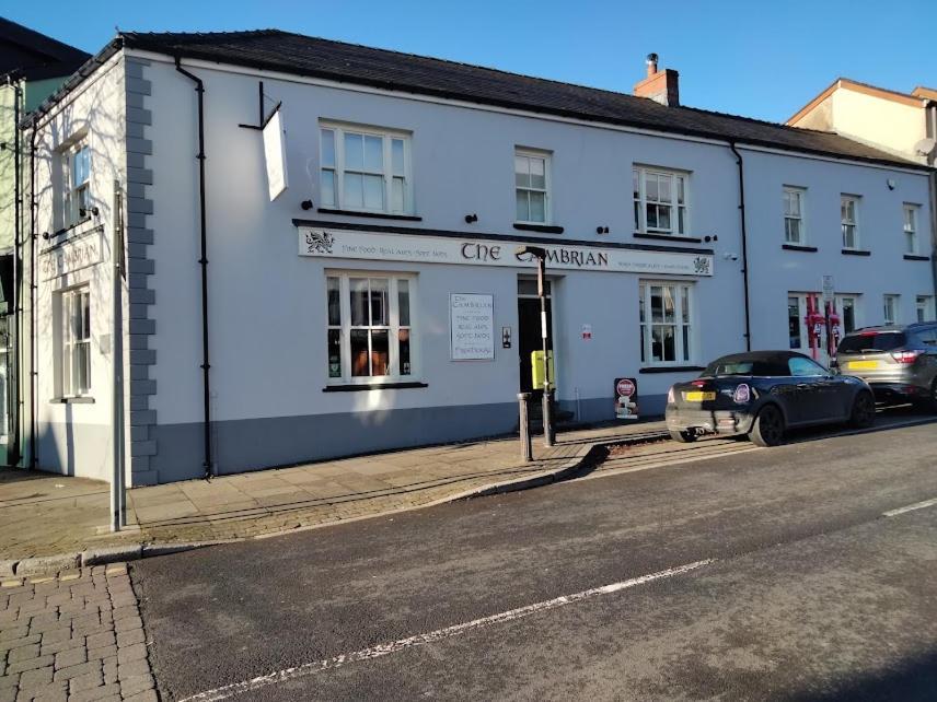 Cambrian Inn Tredegar Eksteriør bilde