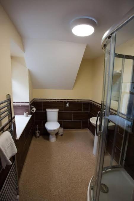 Cambrian Inn Tredegar Eksteriør bilde